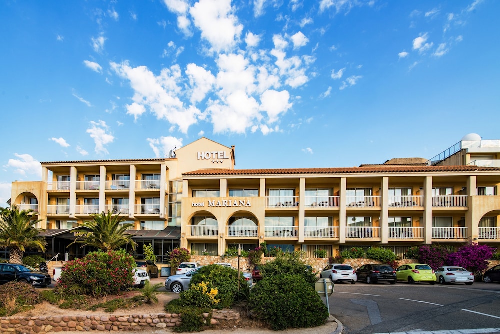 Hotel Mariana 1/69