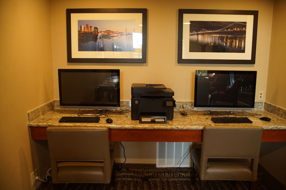 Comfort Inn & Suites Rocklin - Roseville 49/55