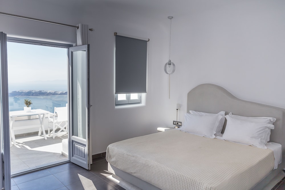 Unique Suites 5/50