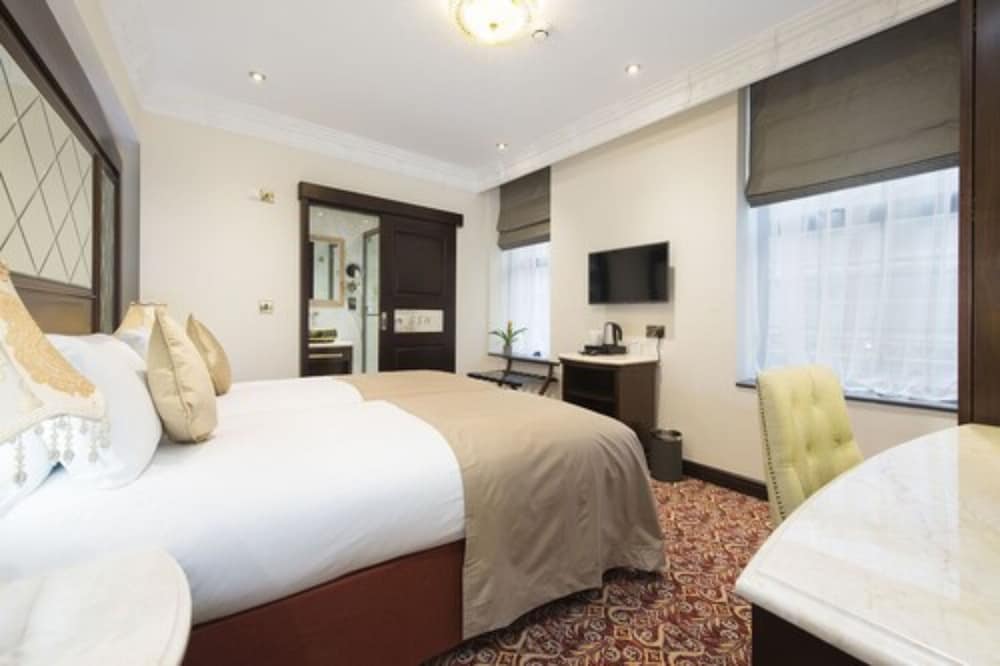George Street Hotel 17/49