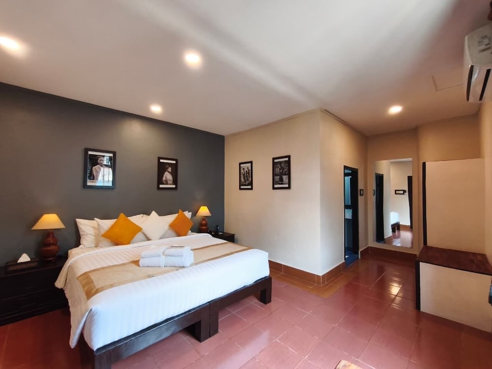 Pakse Hotel 16/49