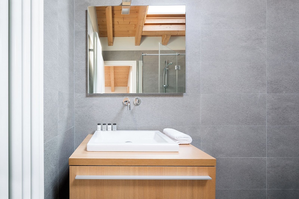 KK Resort Apartments Lake Como 49/50