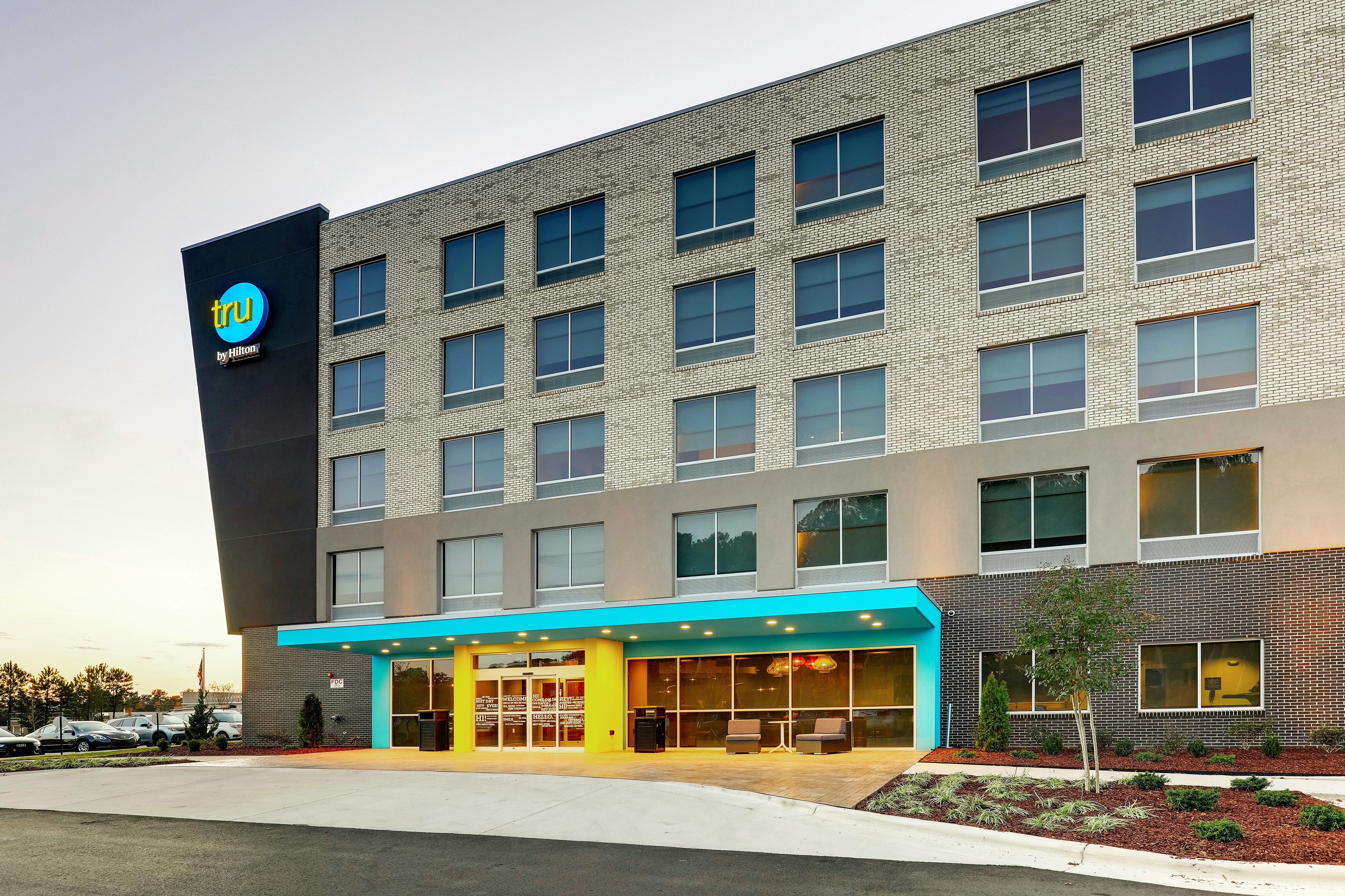 Tru by Hilton Raleigh Garner 10/44