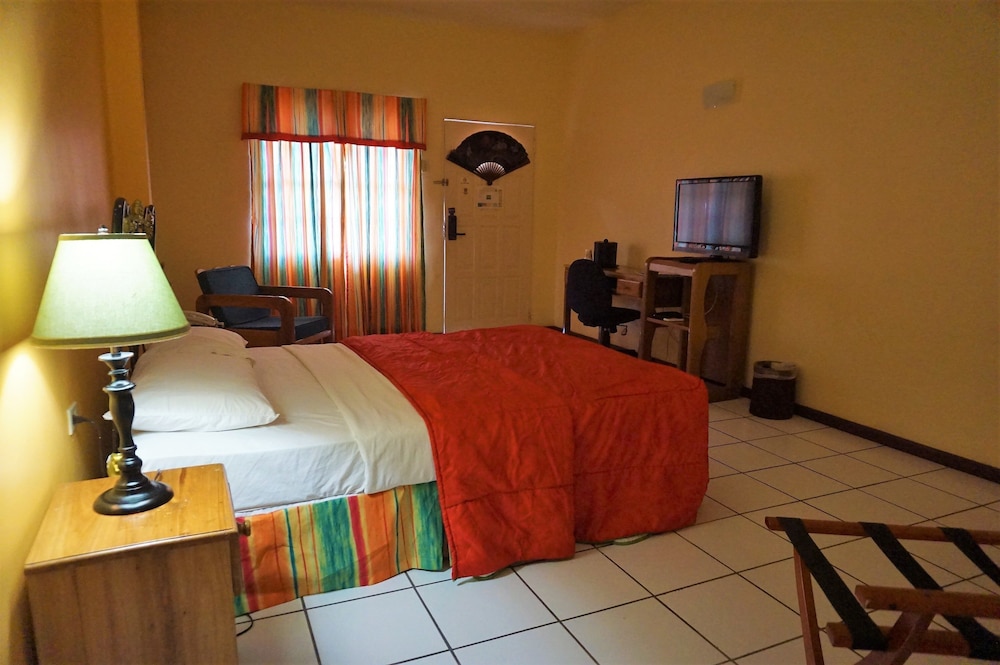 The Chancellor Hotel 24/50