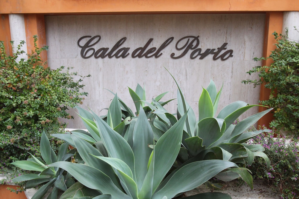 Hotel Cala Del Porto 2/42