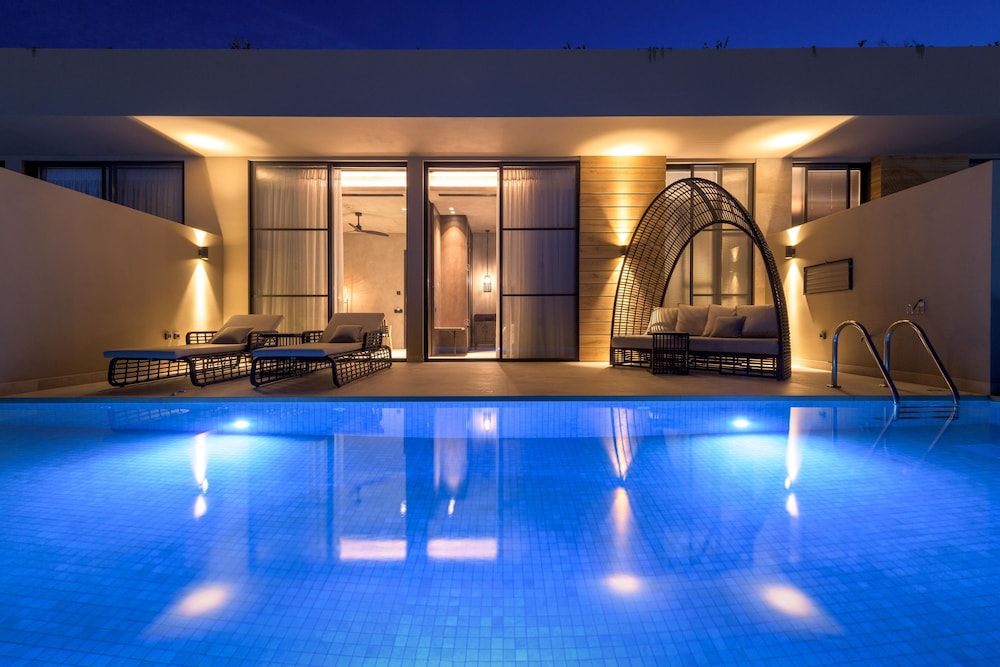 Porto Angeli Beach Resort 42/76
