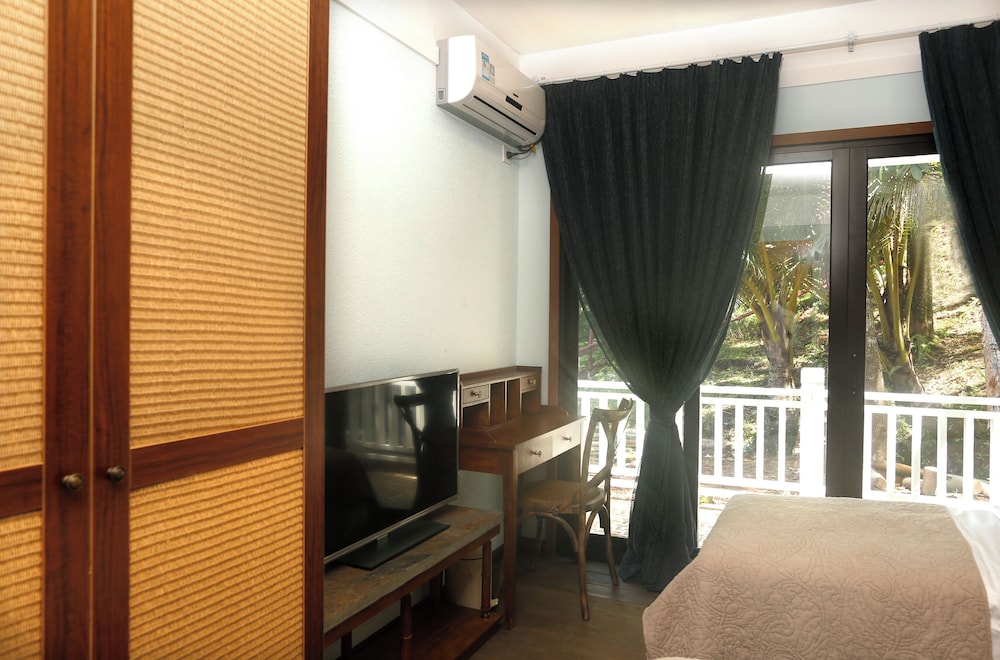 Shell Villa Apartel Resort 23/40