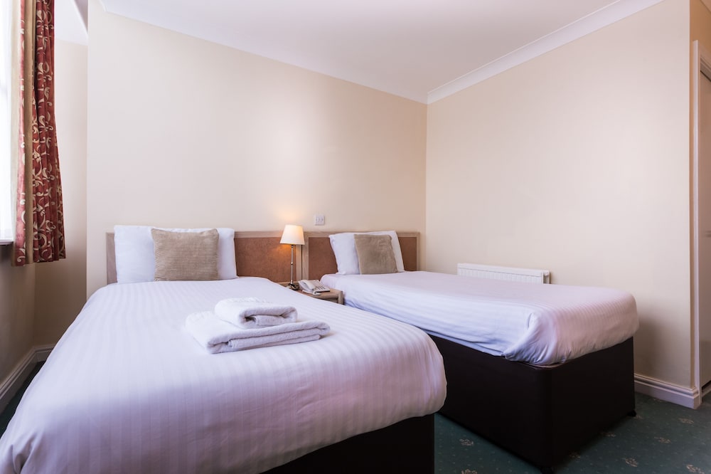 Gardens Hotel Manchester 26/50