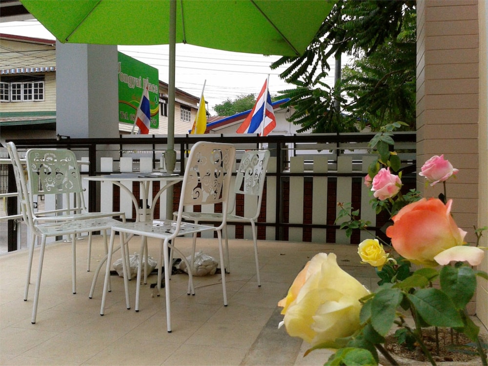 Santipran Place 2/55