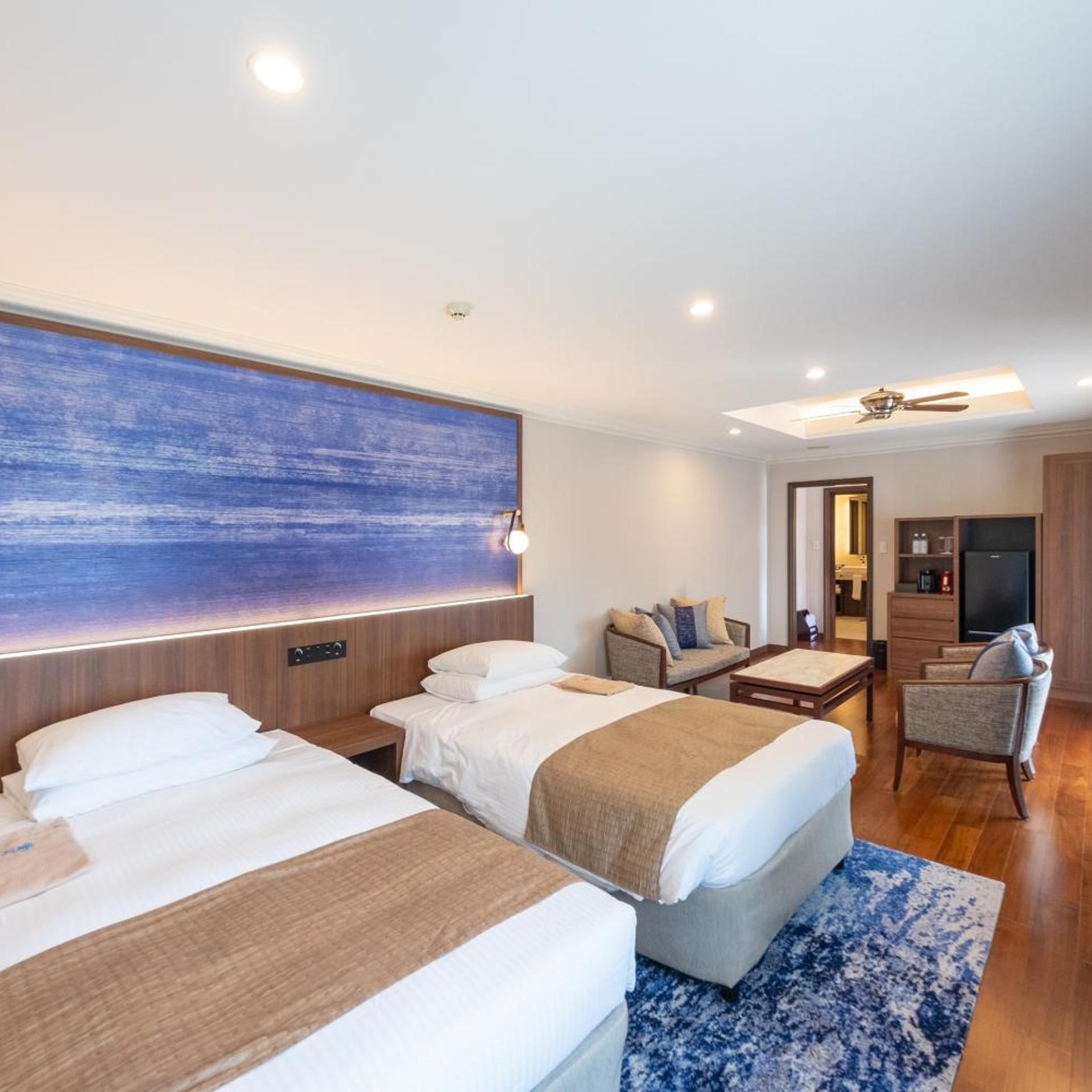 Garden Villa, Club Lounge Access