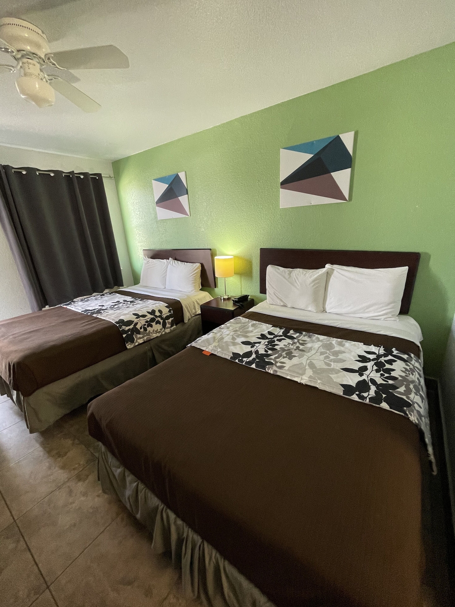 TRADITIONAL, DOUBLE BED