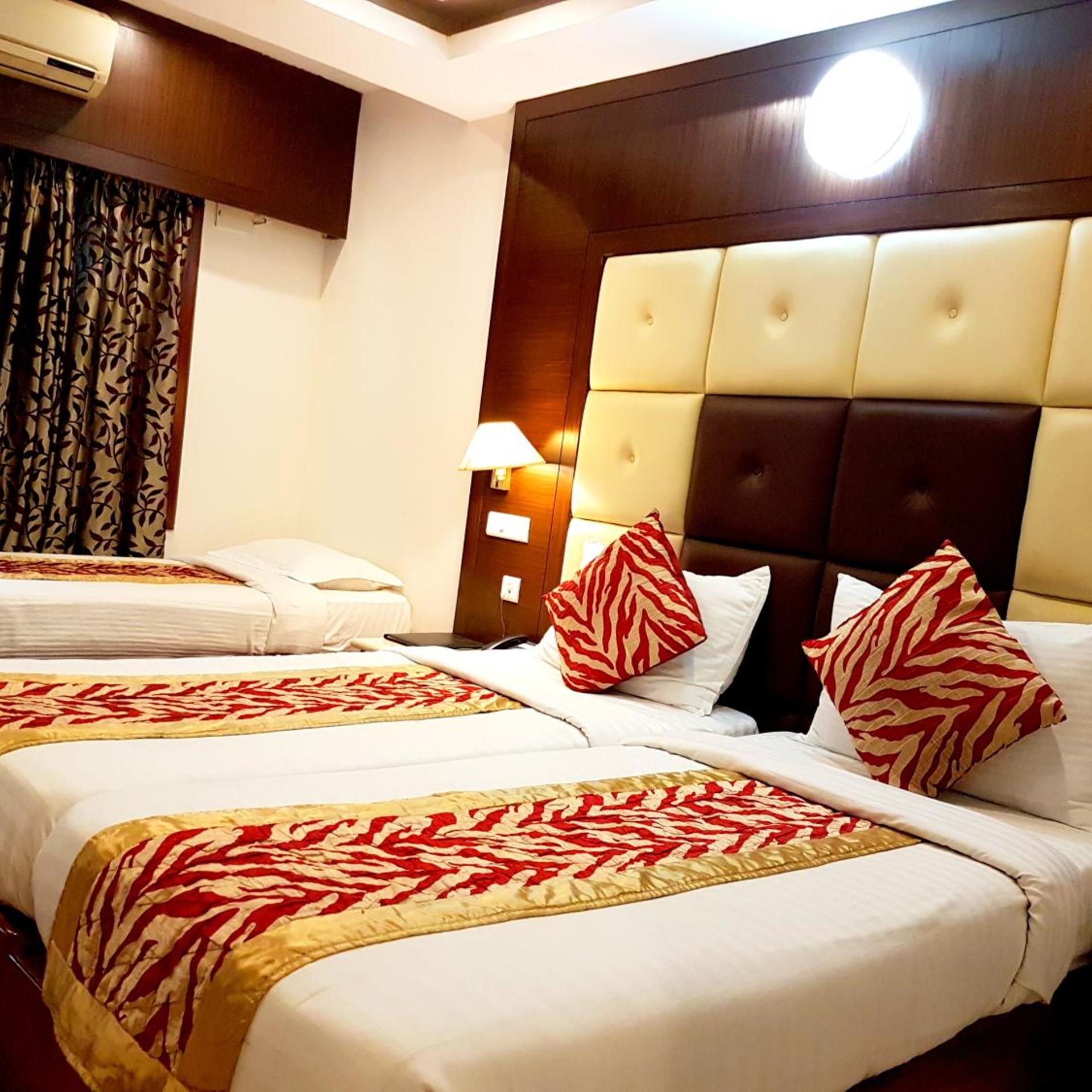 Oyo Premium Nayapalli Irc Village 25/72
