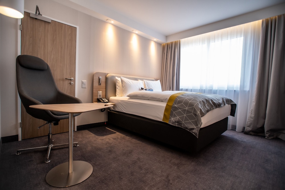 Holiday Inn Express Aarburg - Oftringen 14/80