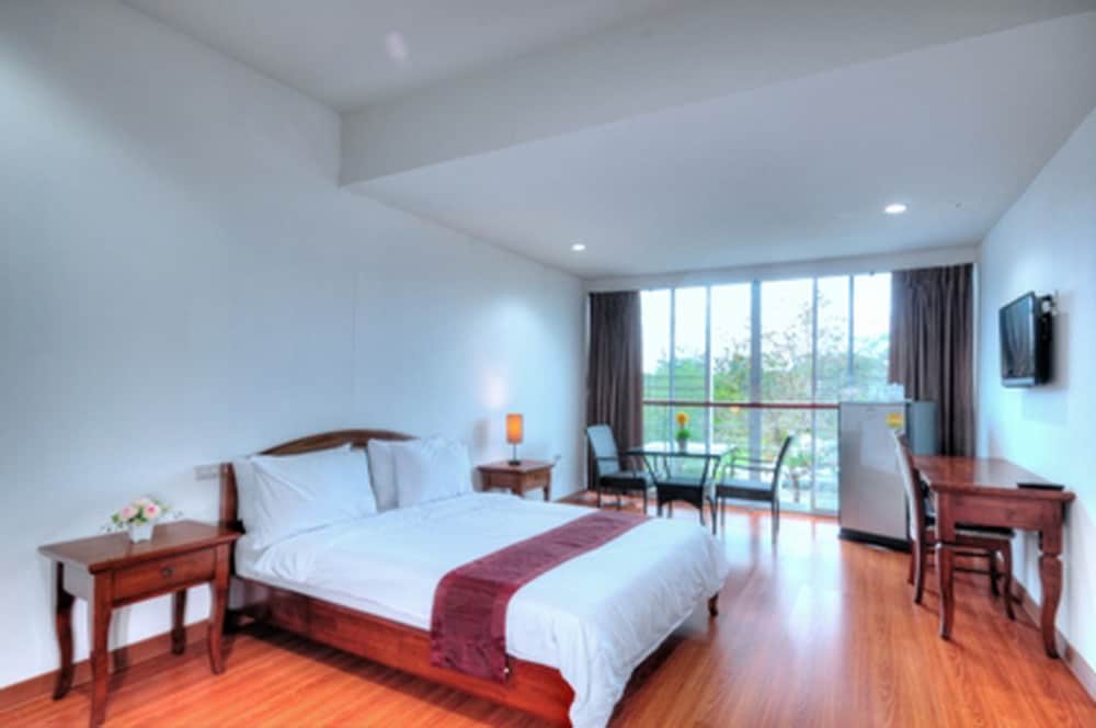 Baan Suan Khunta Golf Resort 30/67