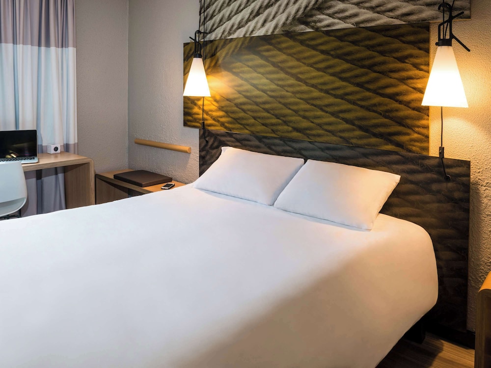 Ibis Bourg En Bresse 27/65