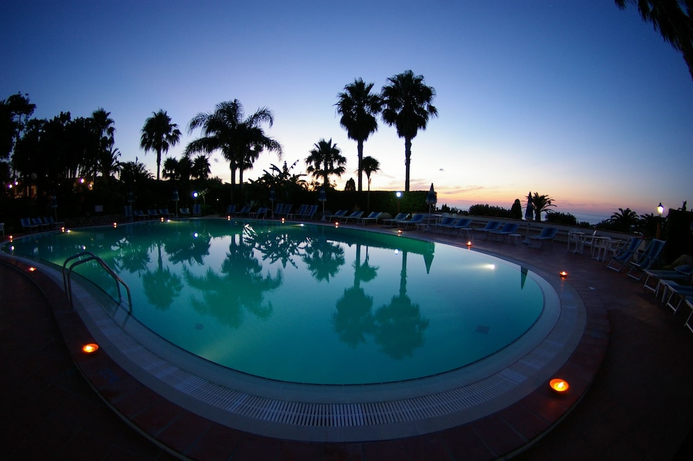Hotel Residence Costa Azzurra 12/29