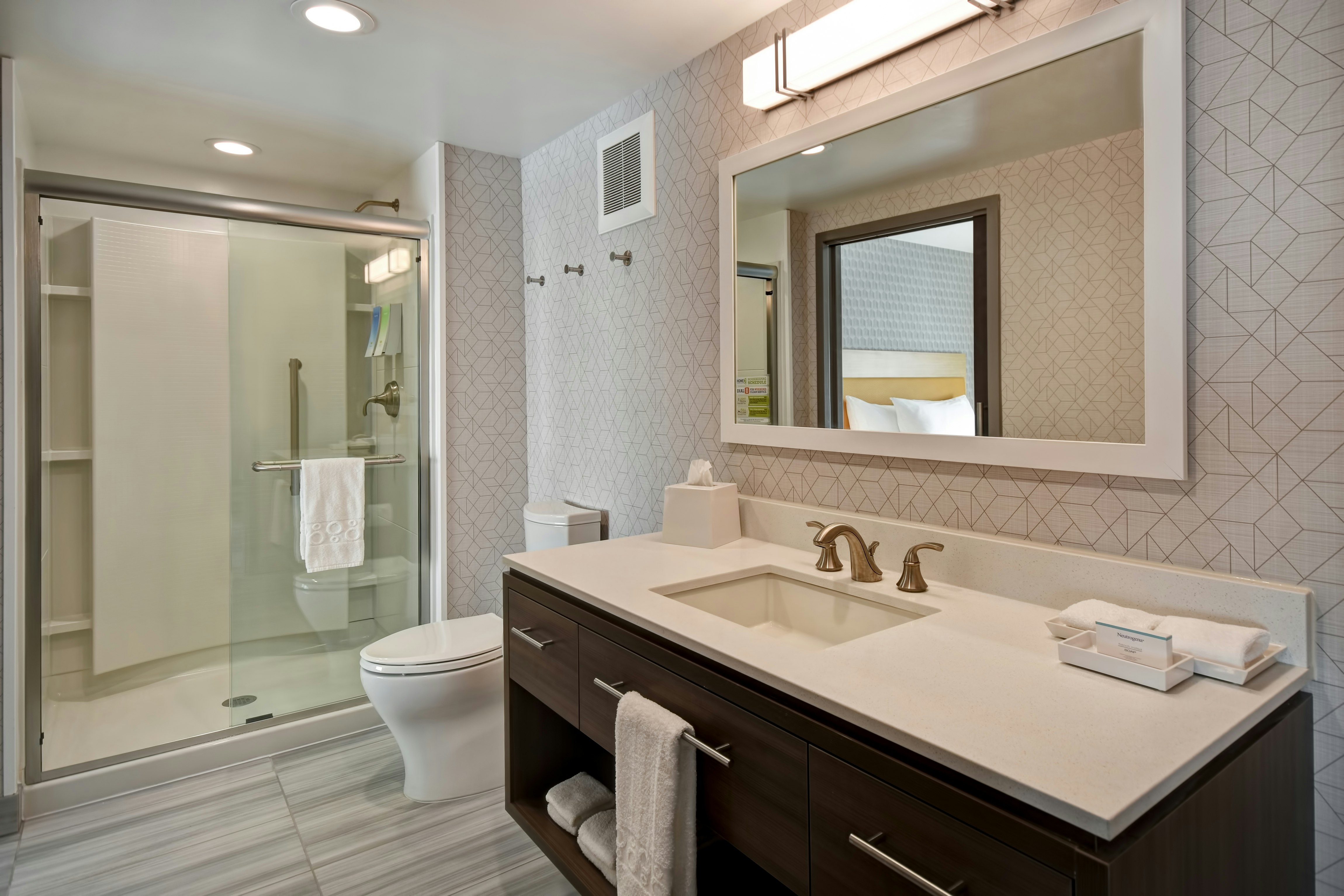 1 Bedroom, Suite, King Bed