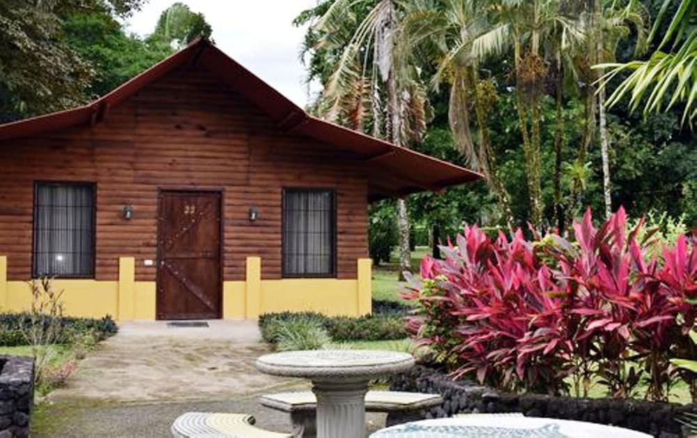 Arenal Country Inn 11/63