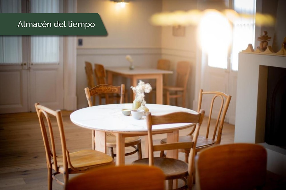 POSADA DEL VIRREY 57/61