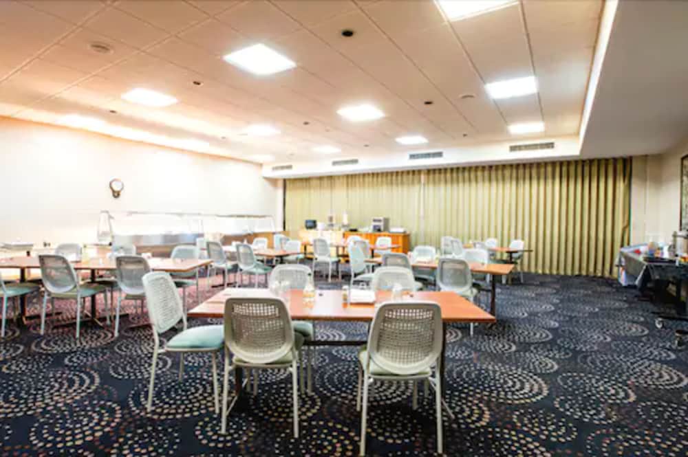 Kalgoorlie Overland Motel 26/28