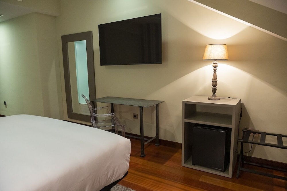 Hotel AR Isabel de Farnesio 22/47