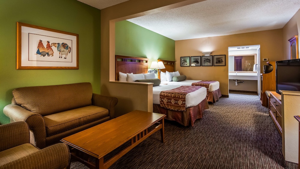 Best Western Plus King's Inn & Suites 25/37