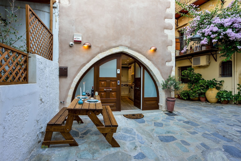 Casa Regina 45/50