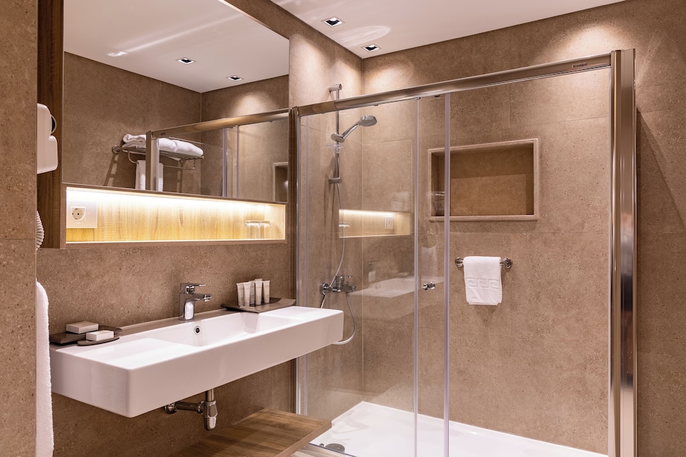West Bay, Comfort, Twin Beds, Adult Only، Fort Arabesque Beach Resort 5/5