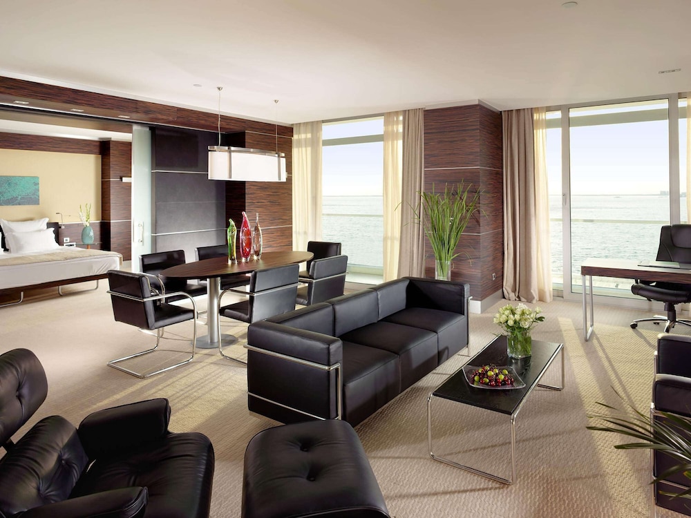 Swissotel Buyuk Efes 41/65