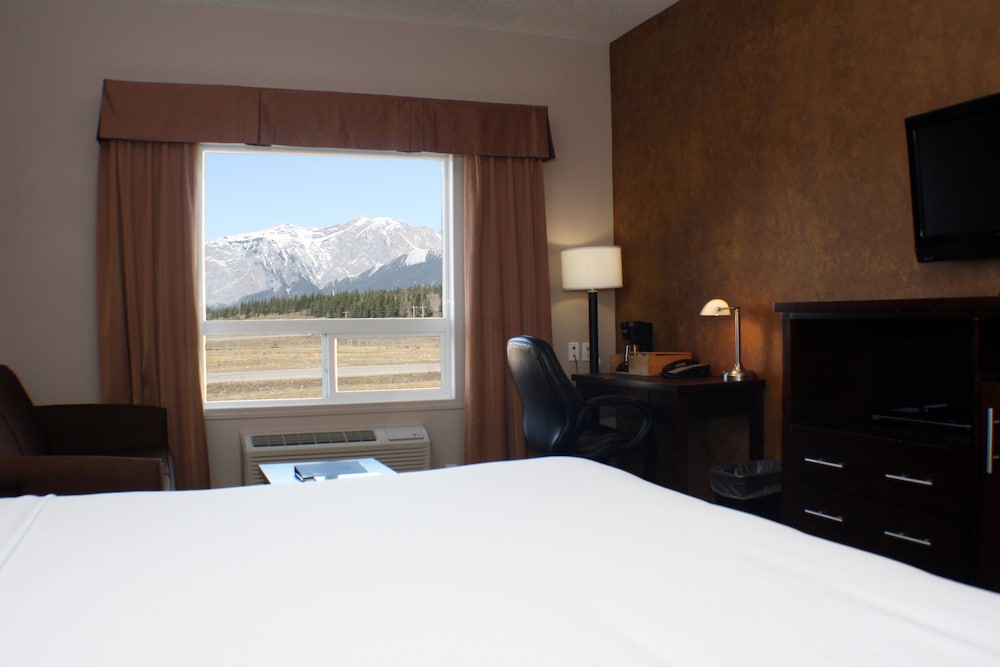 STONEY NAKODA RESORT & CASINO 17/30