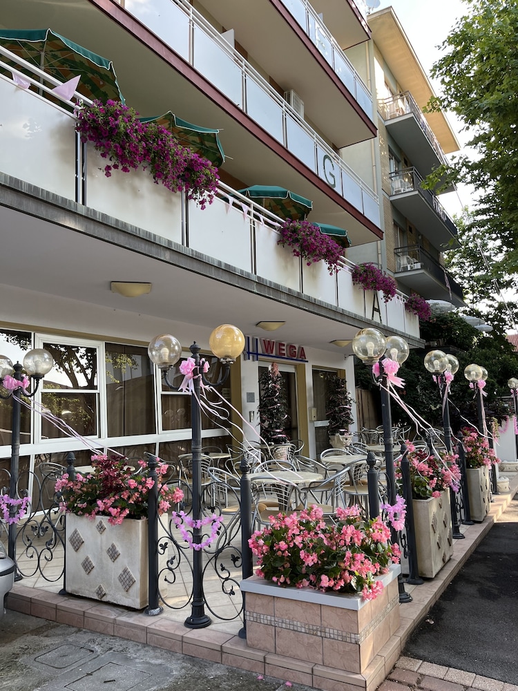 Hotel Wega 42/50