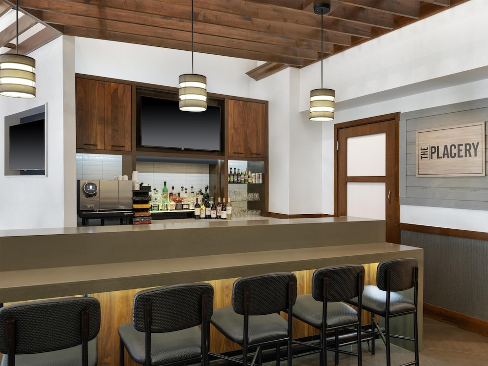 Hyatt Place Lakeland Center 42/63