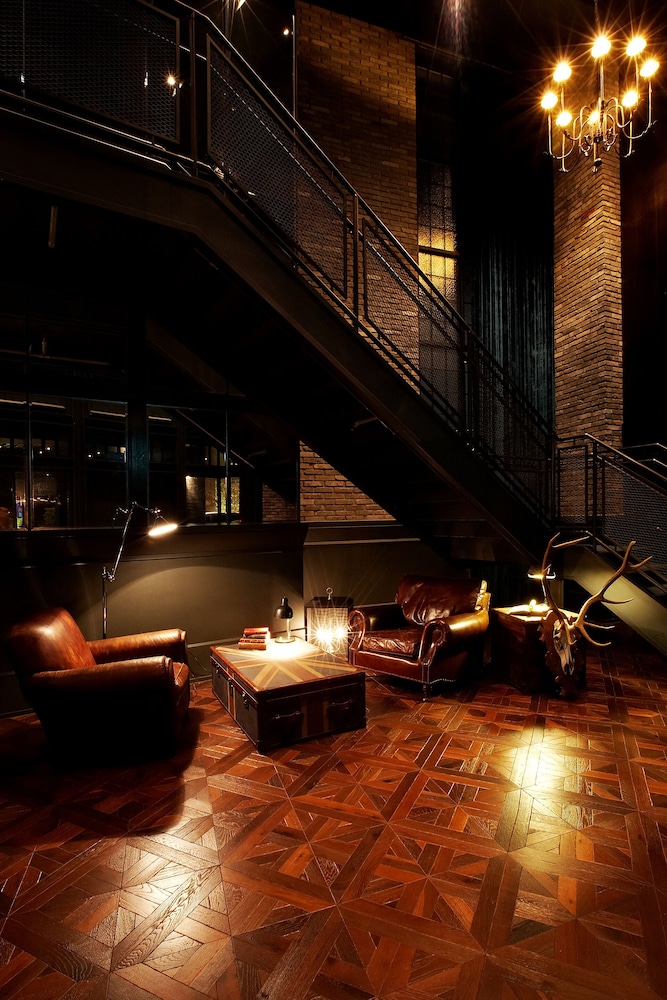 Lee Design Hotel 58/74