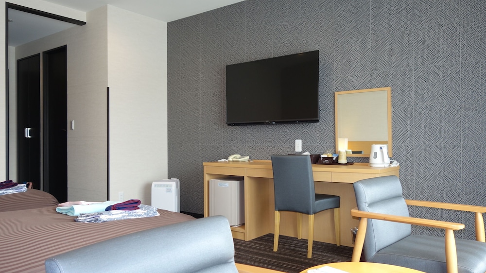 Hotel New Century 34/38