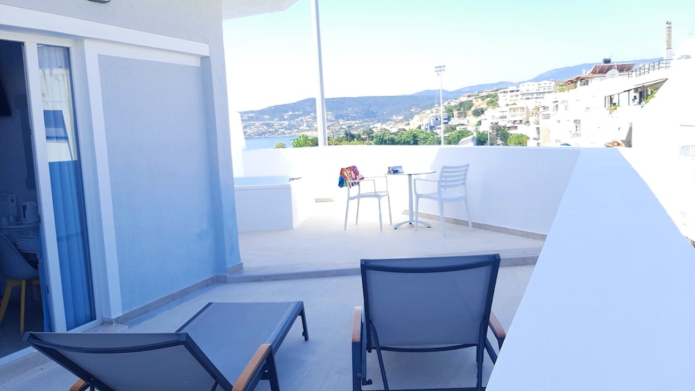 Naiades Marina Hotel Adults only 16+ 38/64