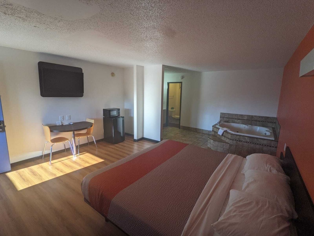 Motel6 Ashland, OH 19/46