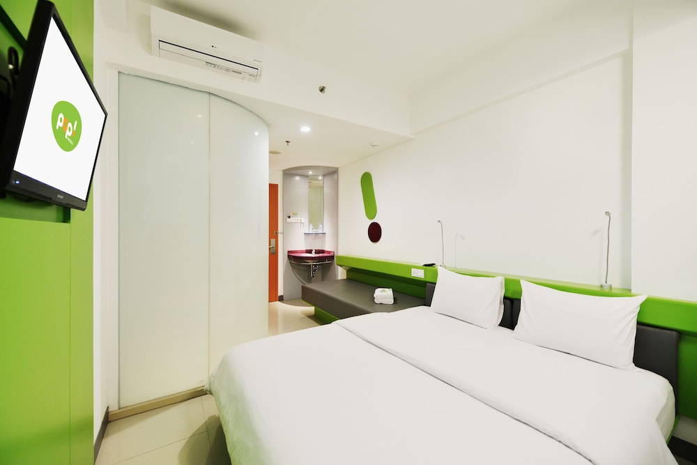 Pop Hotel Malioboro Yogyakarta 9/20