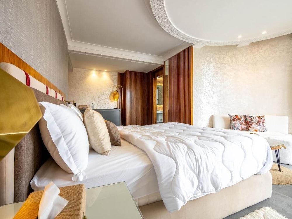 Fashion Hotel 17/47