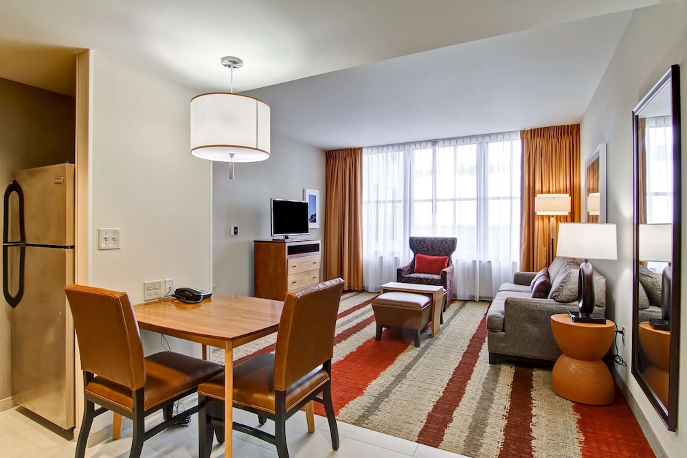 Homewood Suites by Hilton Cincinnati-Downtown 33/73