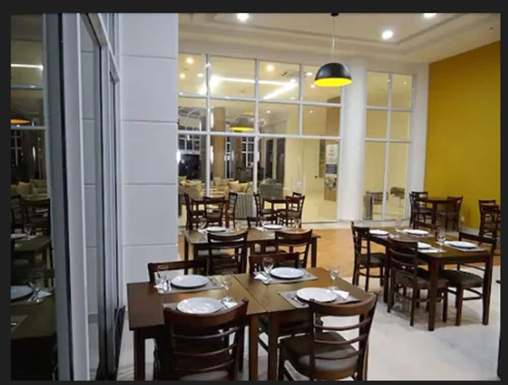 Hotel Porto Marina Rede Mont Blanc 29/50