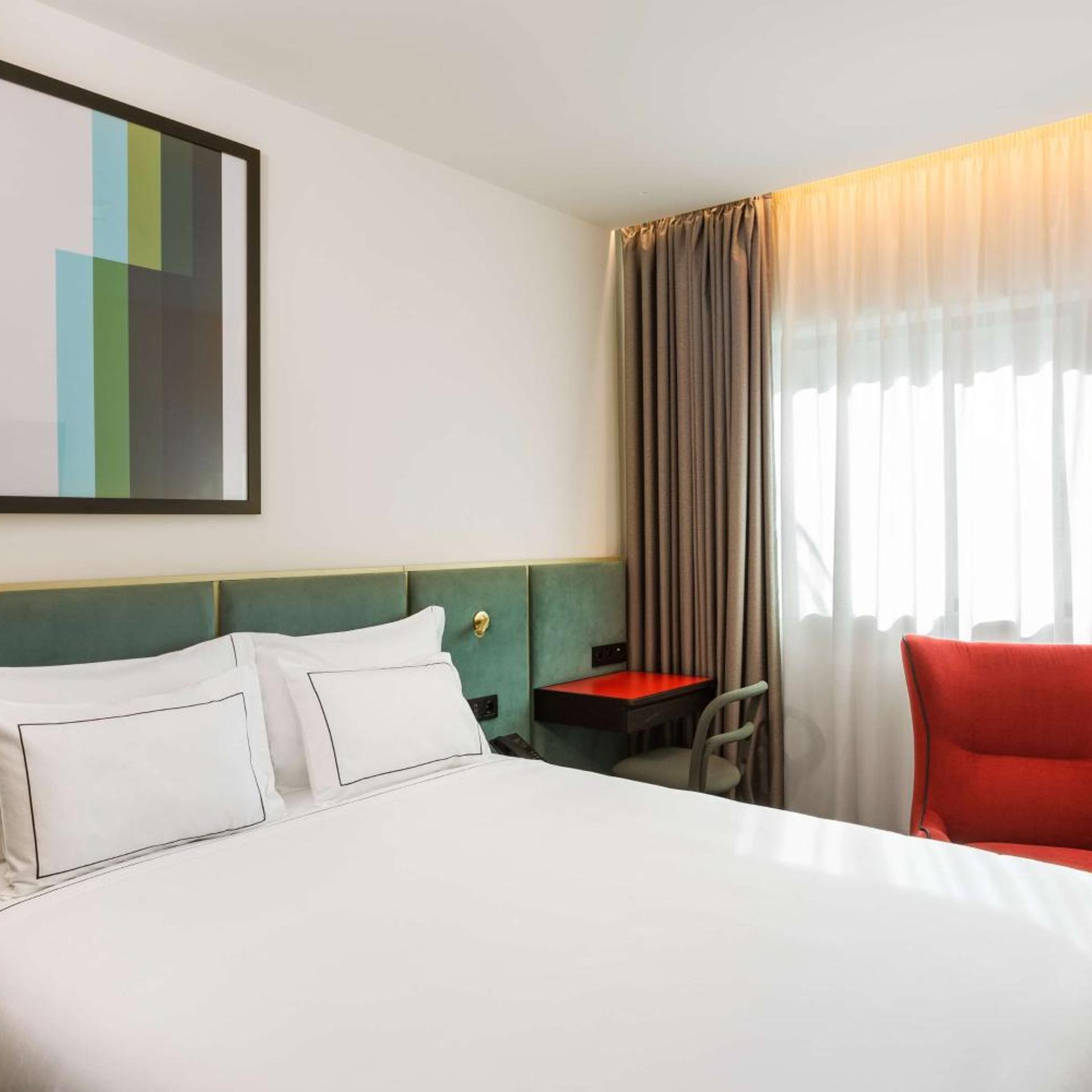 Room, King Bed, Queen Bed