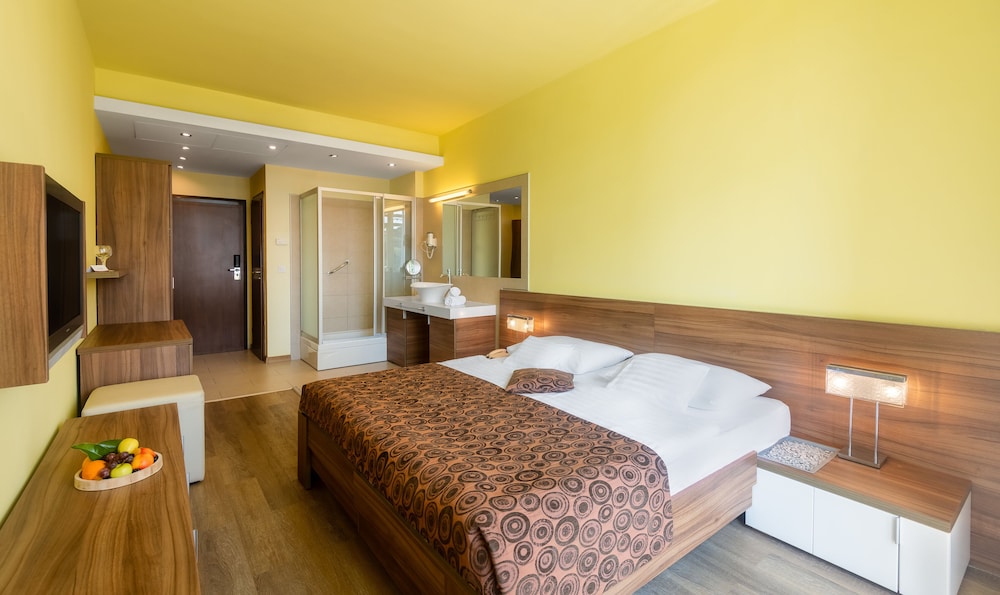 Hunguest Hotel Sun Resort 14/67