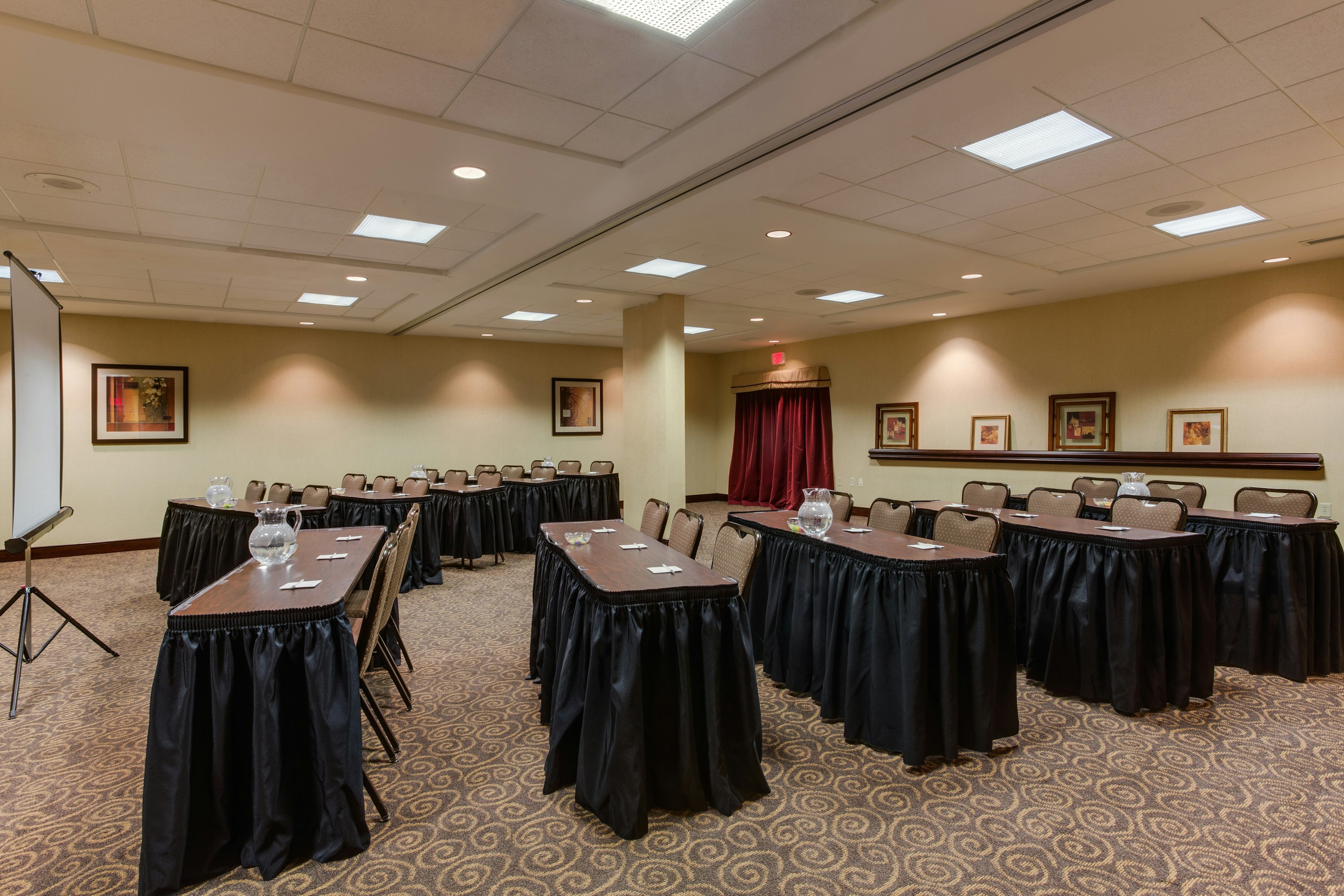 Hampton Inn Bennington 17/19
