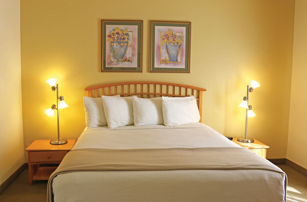WorldMark Cathedral City 20/48
