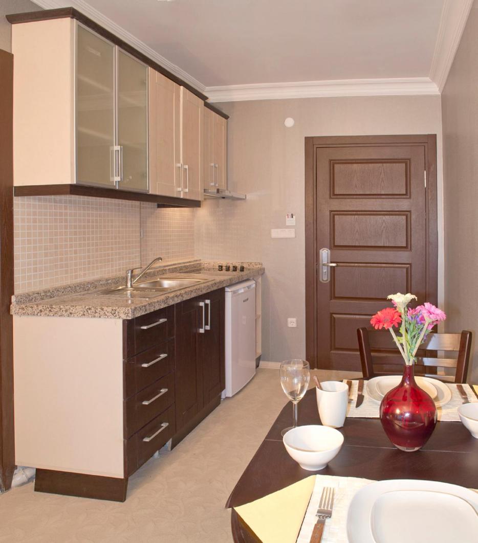 THE BOSPHORUS HOUSE 1/22