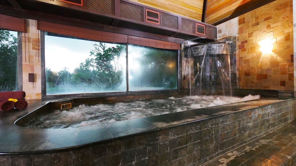 Cyberview Resort And Spa 34/66