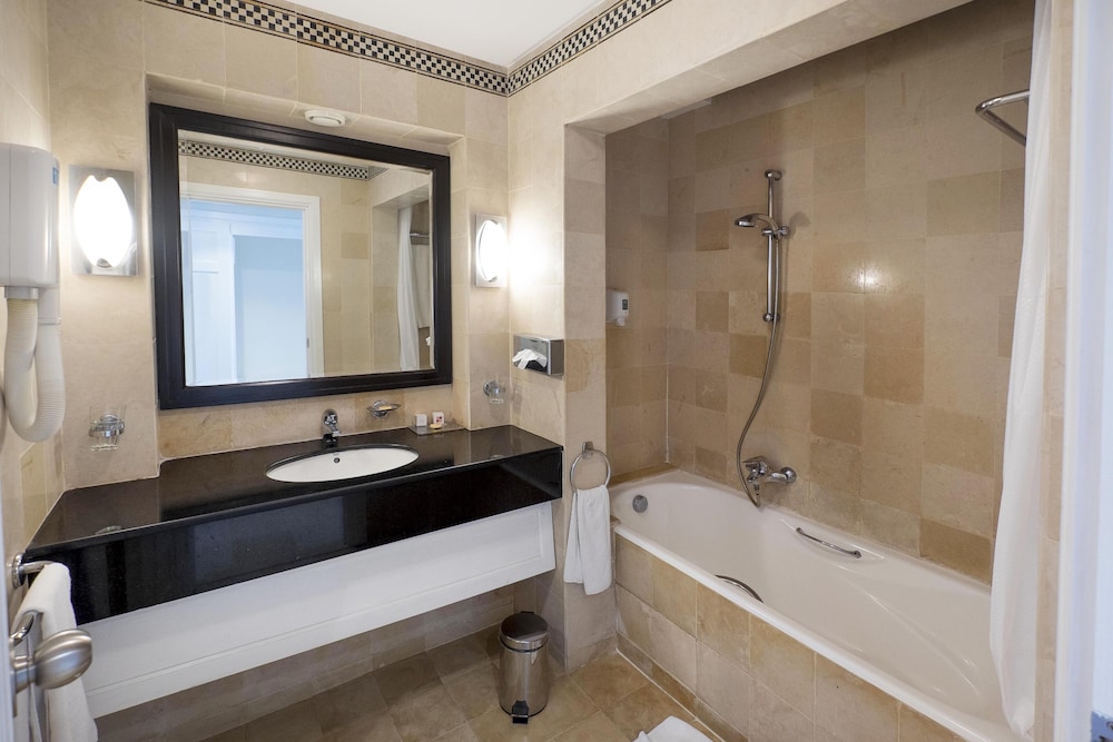 Medina Solaria and Thalasso 46/50