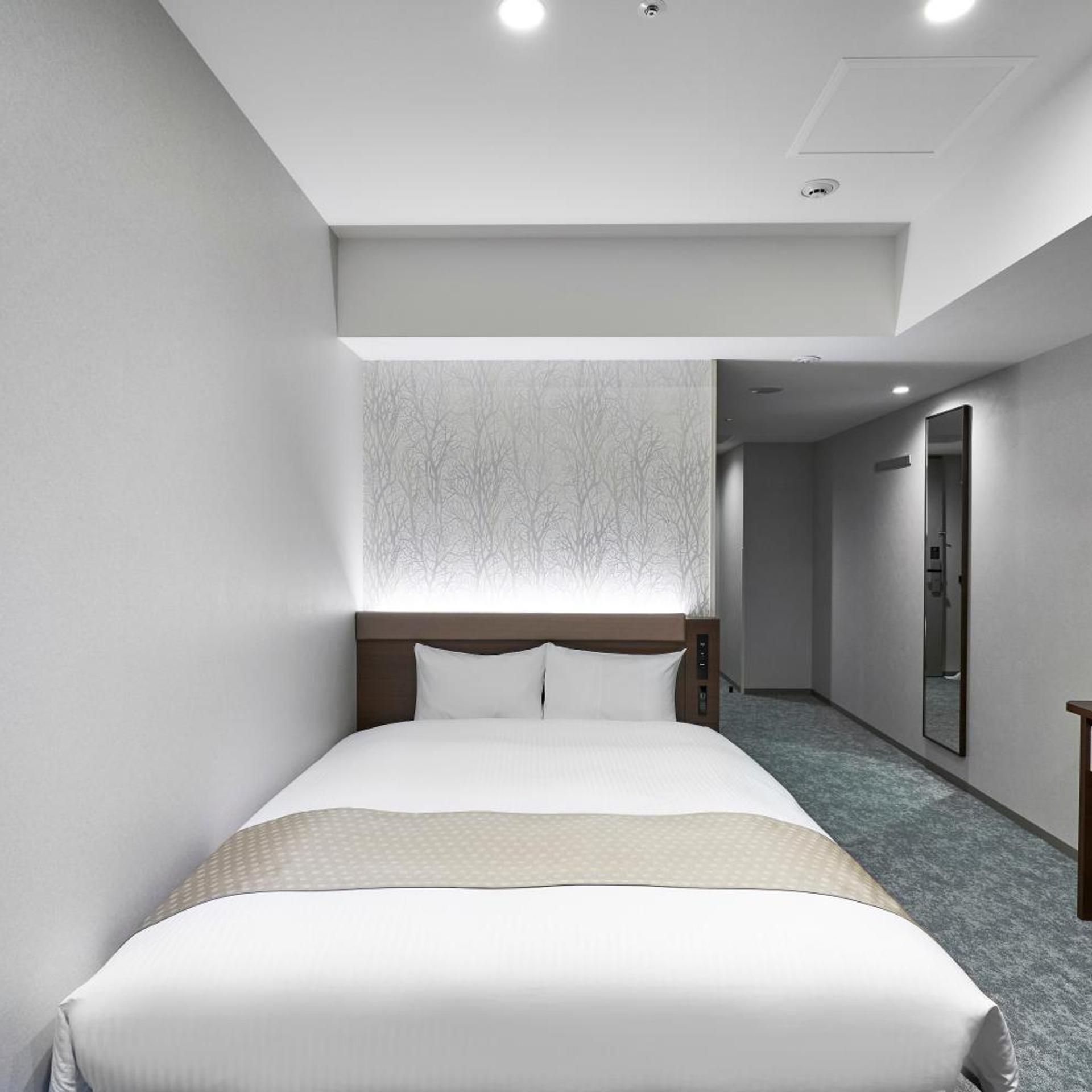Moderate, Double Bed