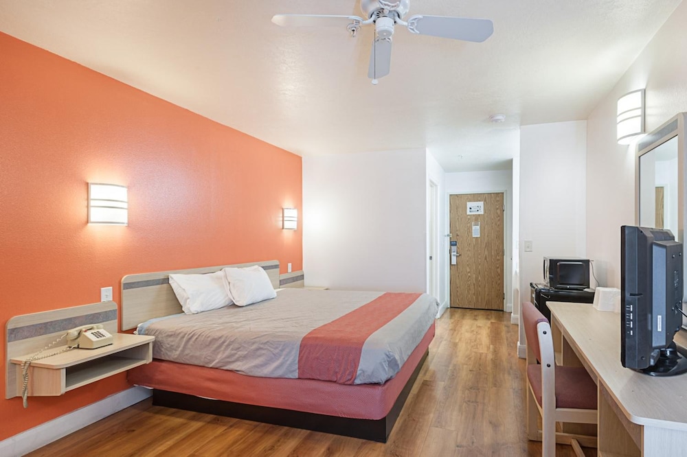 Motel6 Beaver, UT 20/57
