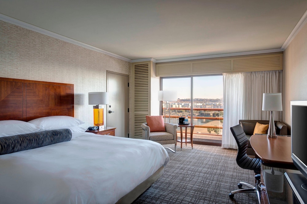 Marriott Marina Del Rey 7/48
